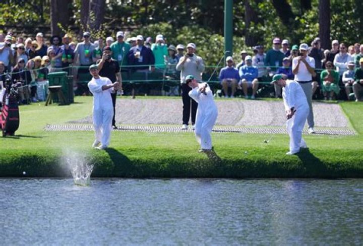 Do the pros use their own caddies at the Masters?