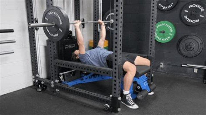 Does benching help golf?