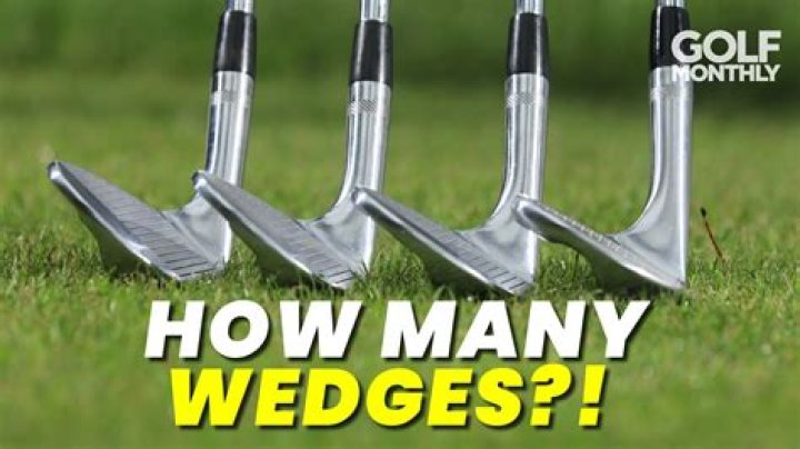How many wedges should a beginner carry?