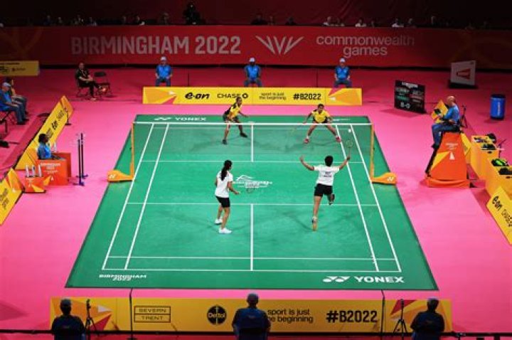 Is badminton like HIIT?