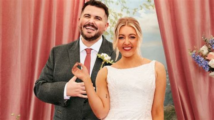 Is Tori from The Challenge married?