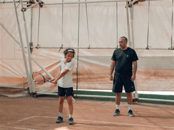 What is the best age to learn tennis?