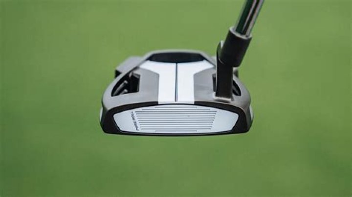 What putter does Sergio using now?