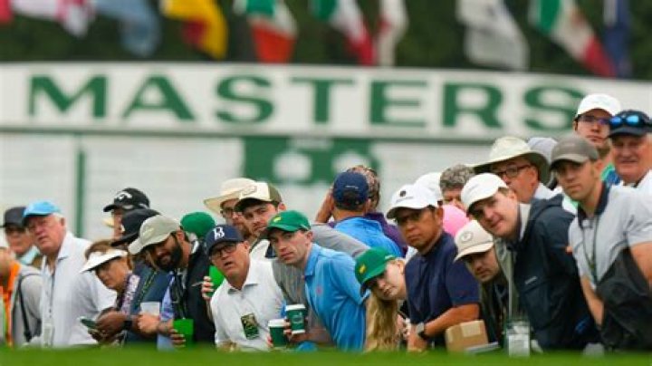 Where do golfers stay during Masters?