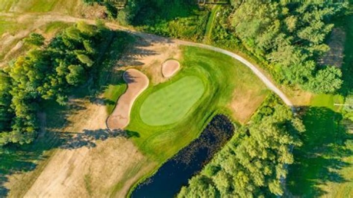 Why do golf courses use winter greens?