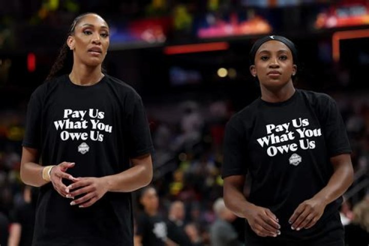 Why does Russian women's basketball pay more?